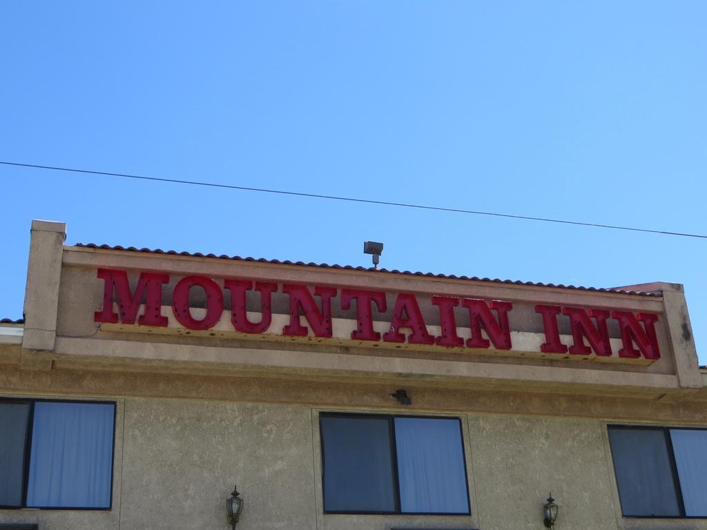 Mountain Inn Ontario Exterior photo