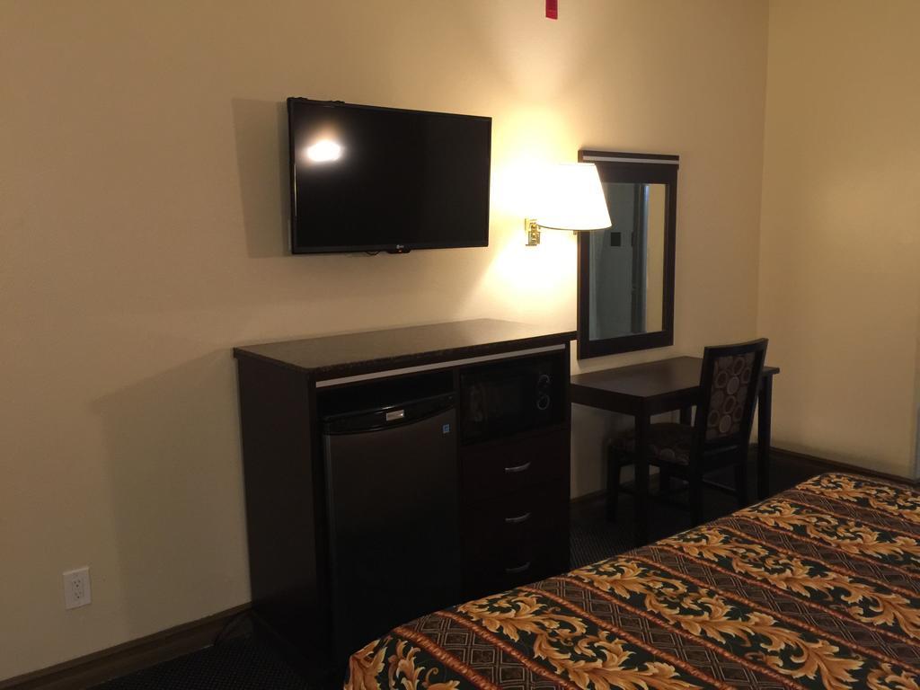 Mountain Inn Ontario Room photo